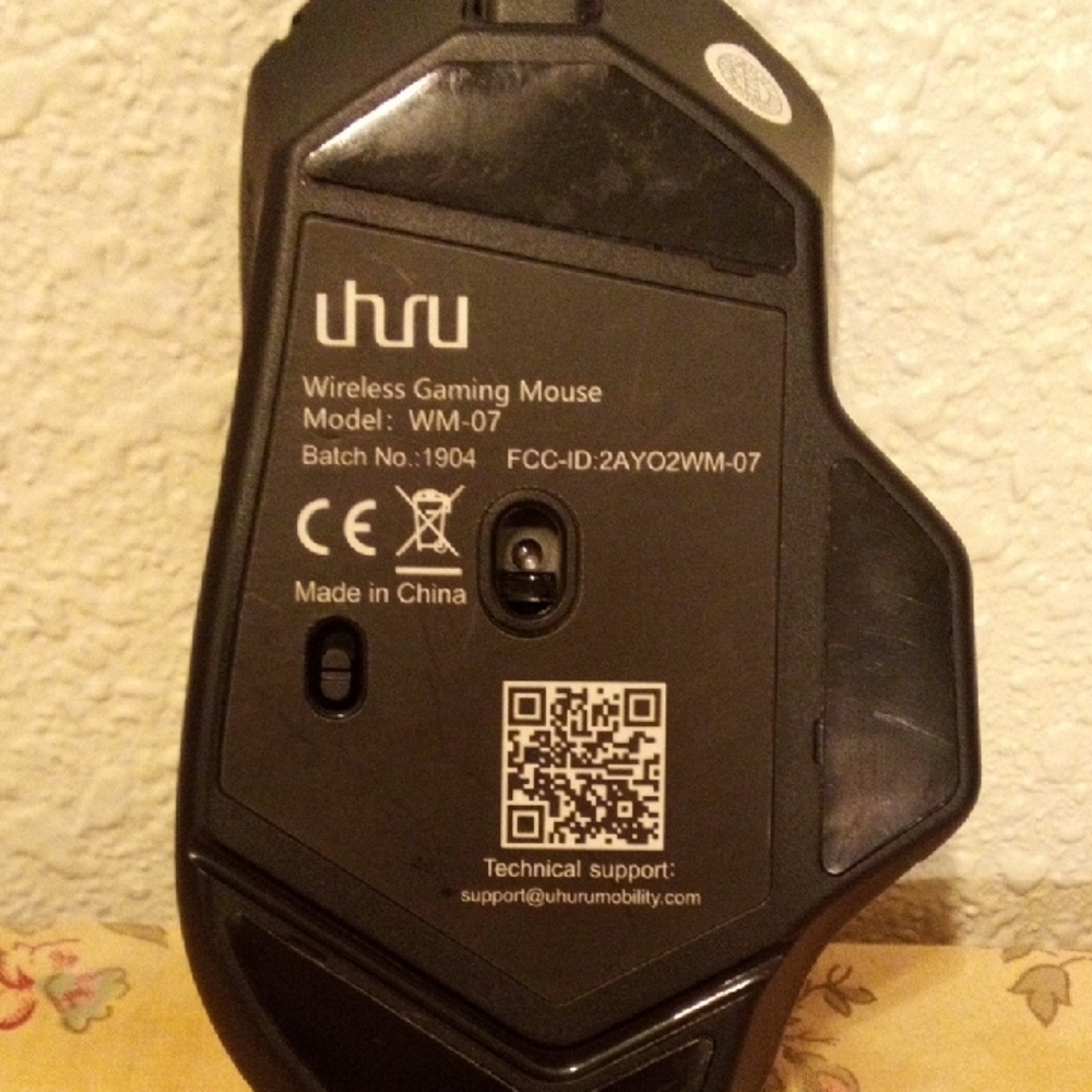Black Wireless Gaming Mouse - Picture 4 of 6